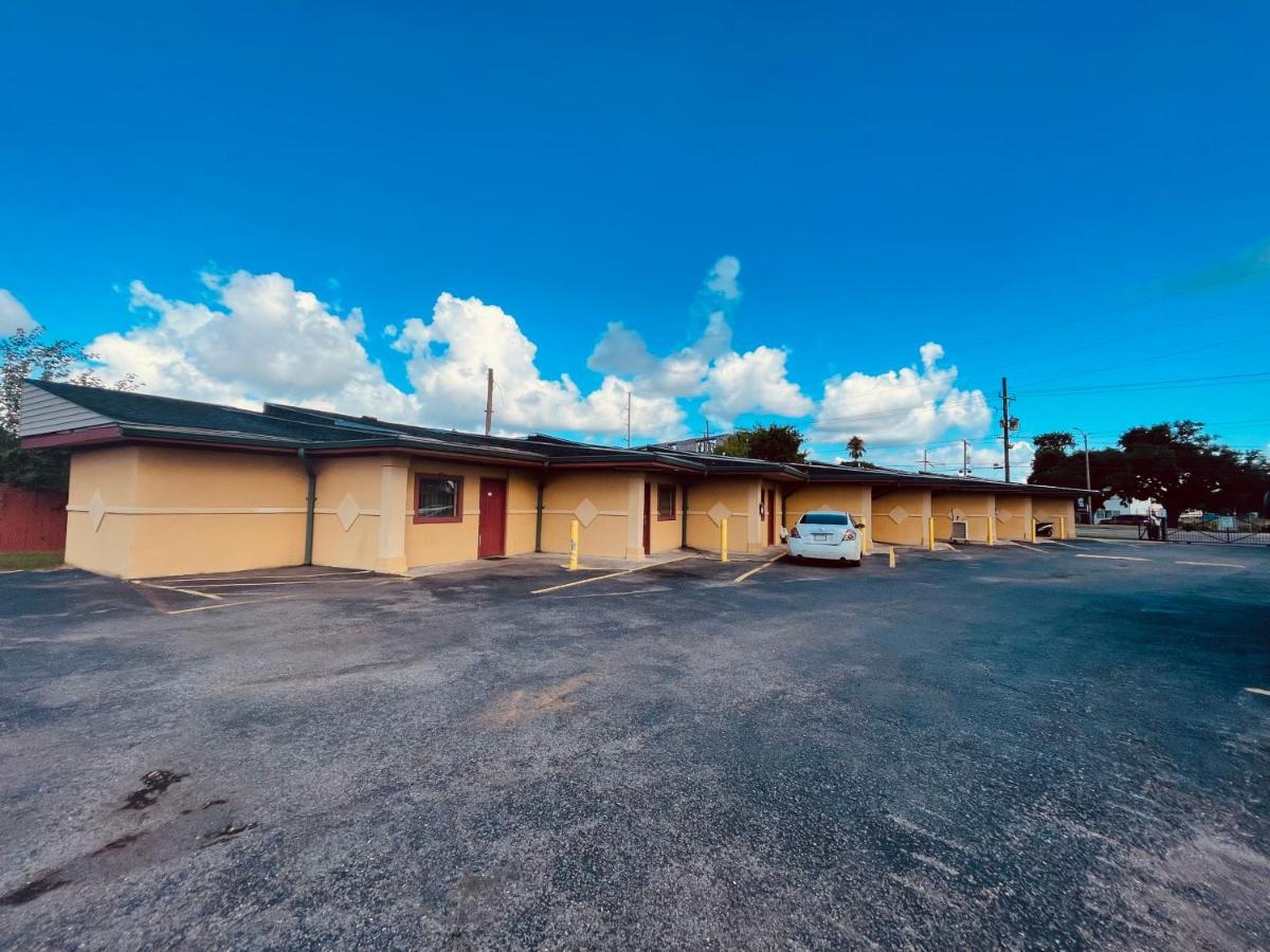 Royal Palms Motel & Rv Park 뉴올리언스 외부 사진