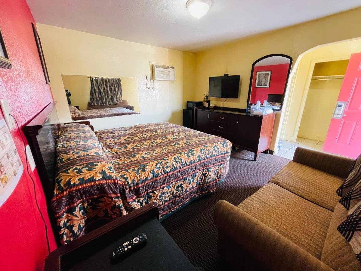 Royal Palms Motel & Rv Park 뉴올리언스 외부 사진